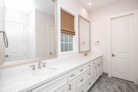 Tiny photo for 949 Dunleigh Meadows Lane, Houston, TX 77055 (MLS # 51285181)