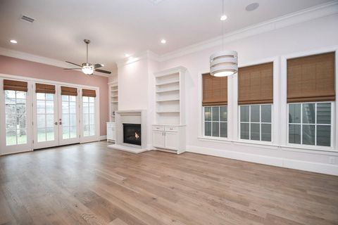 Tiny photo for 949 Dunleigh Meadows Lane, Houston, TX 77055 (MLS # 51285181)