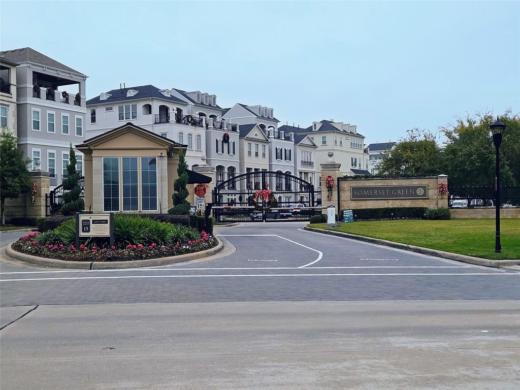 Photo of 949 Dunleigh Meadows Lane, Houston, TX 77055 (MLS # 51285181)