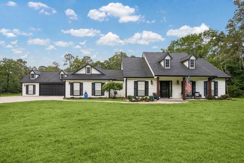 Photo of 11770 Creek View Lane, Conroe, TX 77385 (MLS # 41594886)