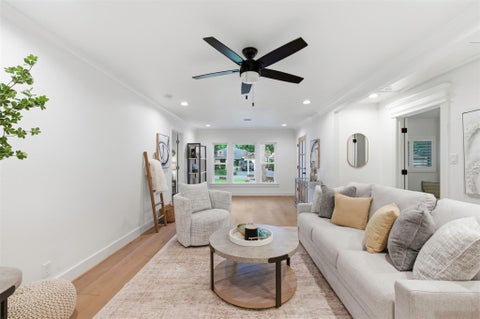 Tiny photo for 2210 Wakefield Drive, Houston, TX 77018 (MLS # 27483857)