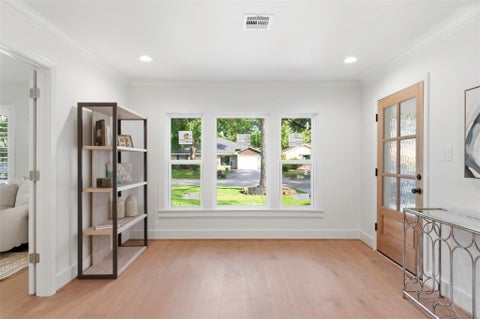 Tiny photo for 2210 Wakefield Drive, Houston, TX 77018 (MLS # 27483857)