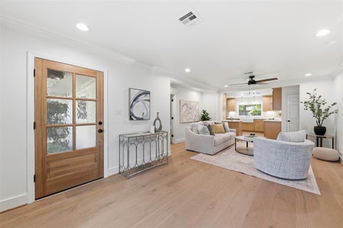Tiny photo for 2210 Wakefield Drive, Houston, TX 77018 (MLS # 27483857)