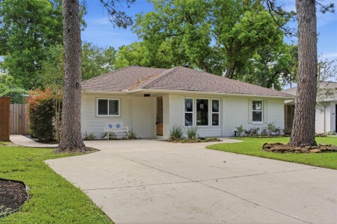 Tiny photo for 2210 Wakefield Drive, Houston, TX 77018 (MLS # 27483857)
