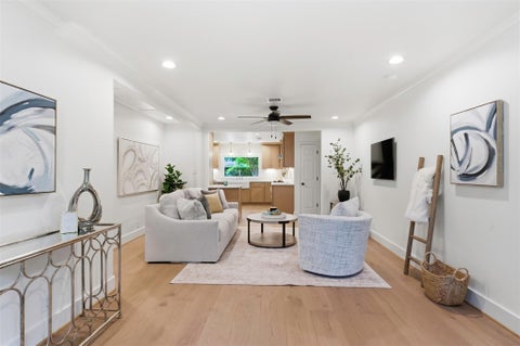 Tiny photo for 2210 Wakefield Drive, Houston, TX 77018 (MLS # 27483857)