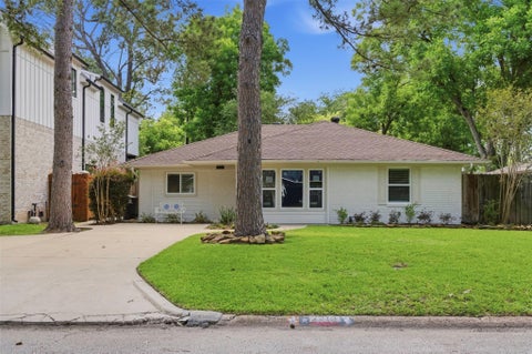 Tiny photo for 2210 Wakefield Drive, Houston, TX 77018 (MLS # 27483857)