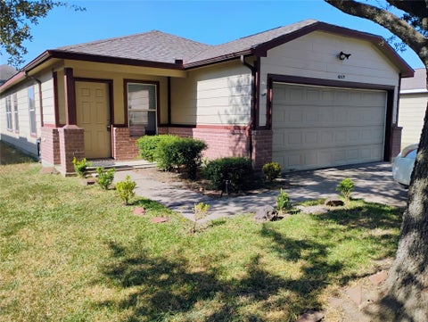 Photo of 10819 Barker Gate Court, Cypress, TX 77433 (MLS # 45542474)