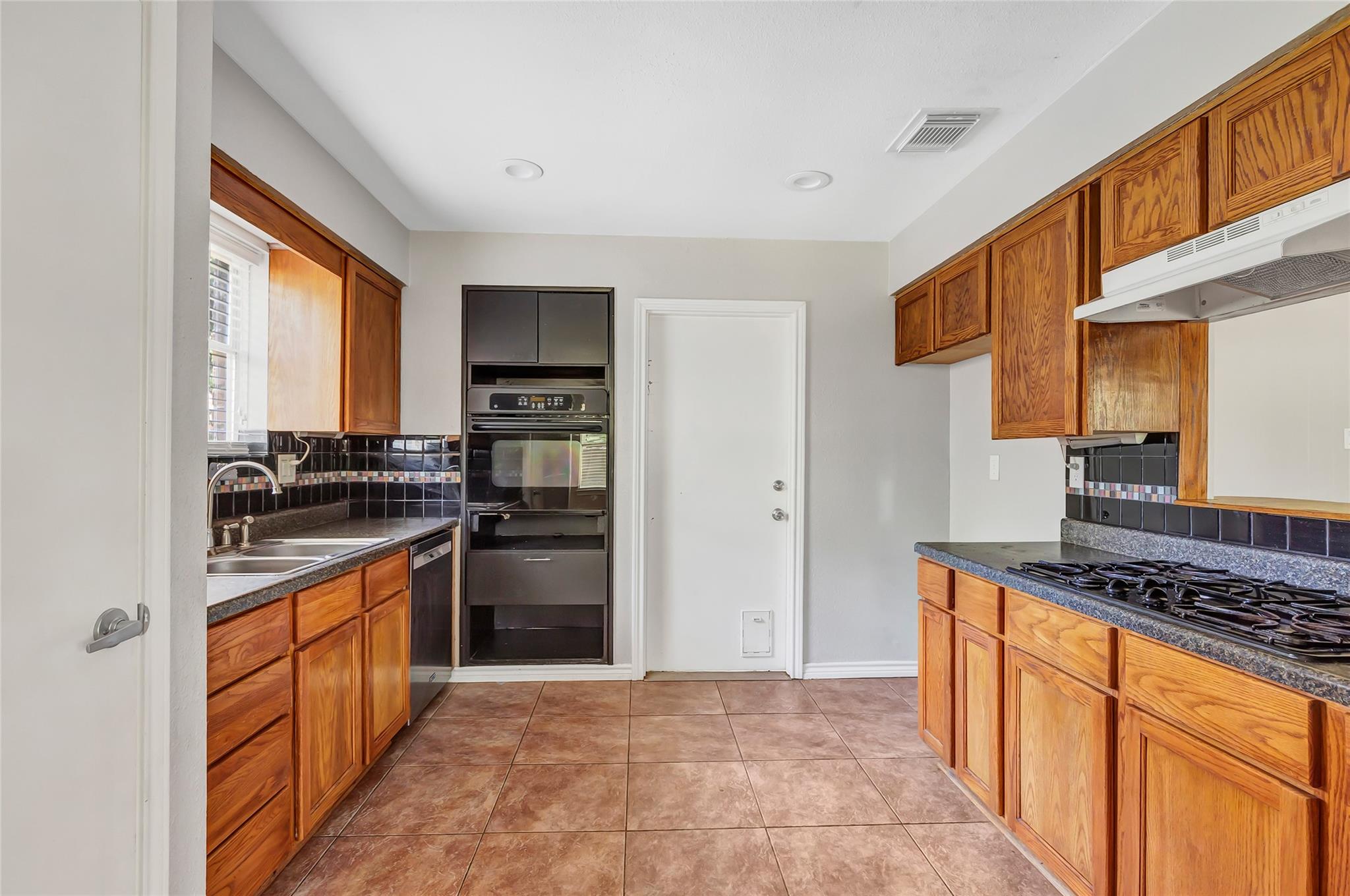 2414 Chanay Lane