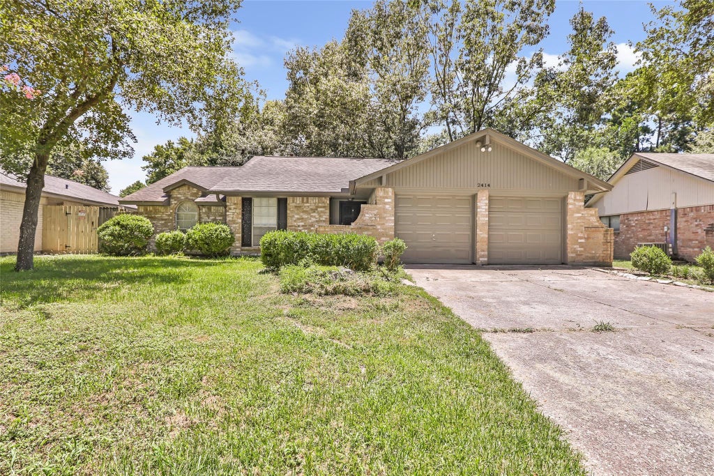 Photo of 2414 Chanay Lane, Kingwood, TX 77339 (MLS # 37910881)