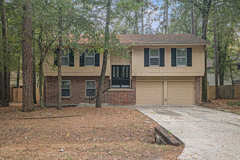 Photo of 17 Brookflower Road, Spring, TX 77380 (MLS # 15011177)