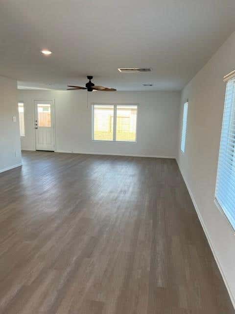 Photo of 18919 Sorento Bay Lane, Hockley, TX 77447 (MLS # 85234277)