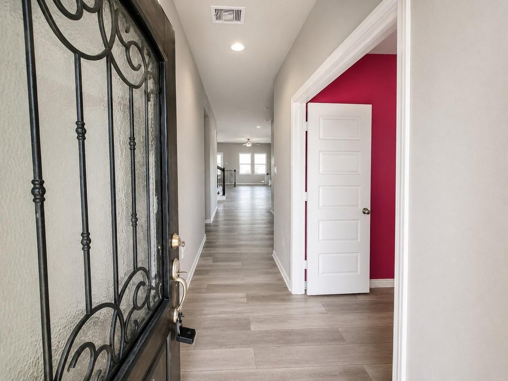 Photo of 6610 Bridge Mountain Trail, Richmond, TX 77407 (MLS # 82240144)