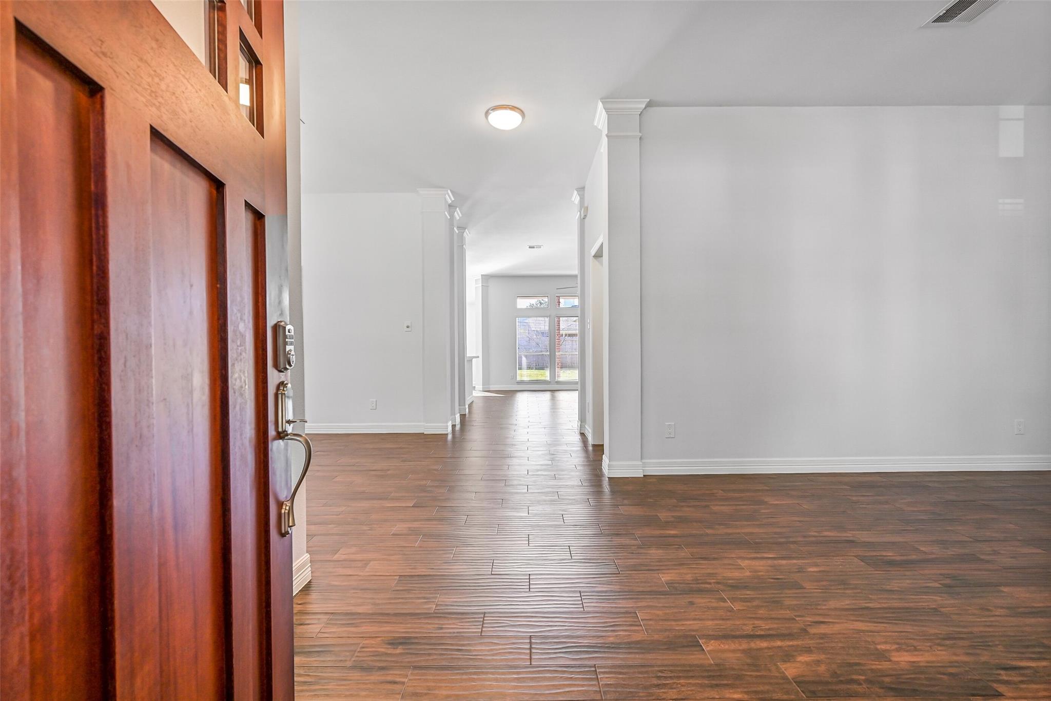 3118 Red Maple Drive