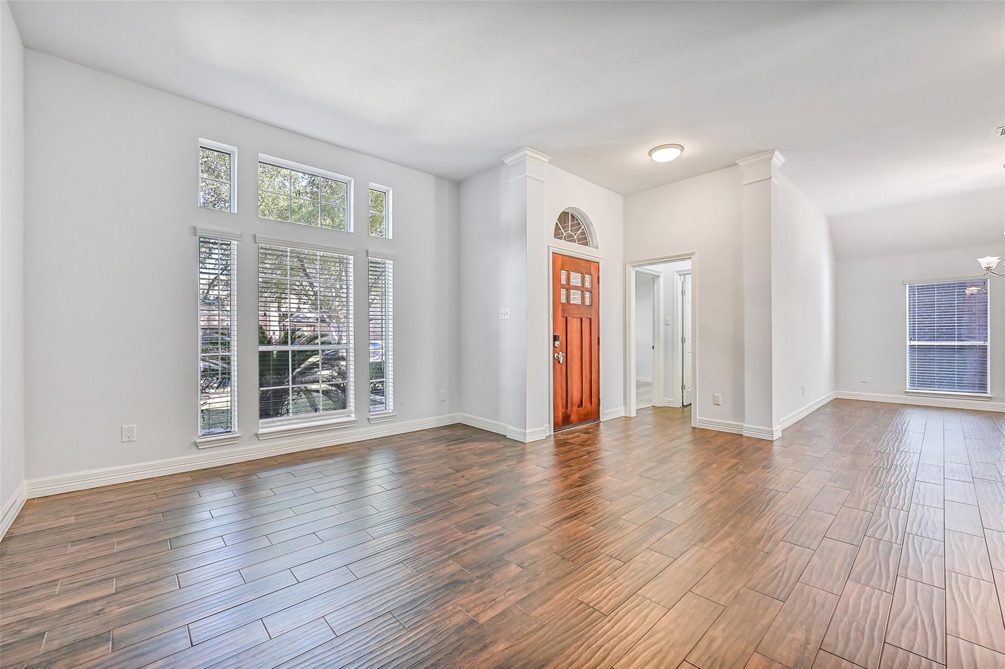 3118 Red Maple Drive