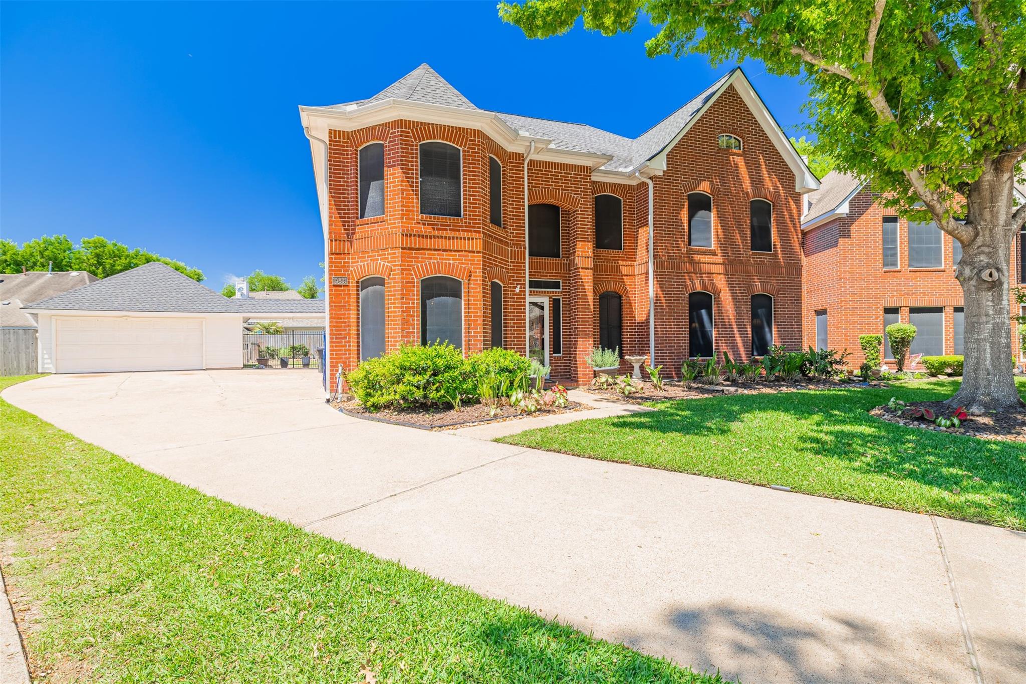 15831 Cade Court