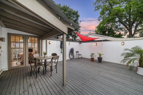 Photo of 1969 W Mckinney Street, Houston, TX 77019 (MLS # 82473664)