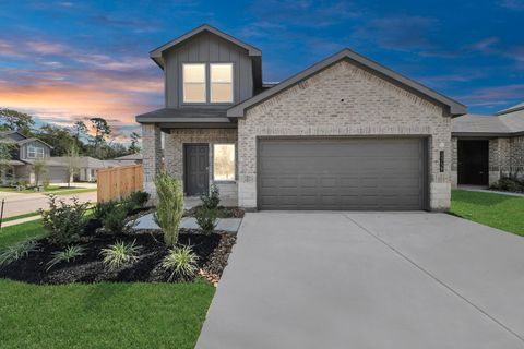 Photo of 1358 Heather Rosewood Lane, Conroe, TX 77301 (MLS # 46711496) Photo of 1358 Heather Rosewood Lane, Conroe, TX 77301 (MLS # 46711496)