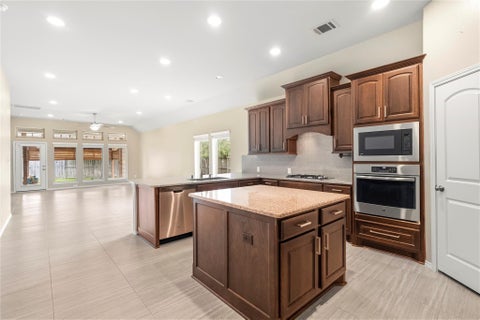 Photo of 2110 Cinnamon Teal Circle, Brookshire, TX 77423 (MLS # 55166339)