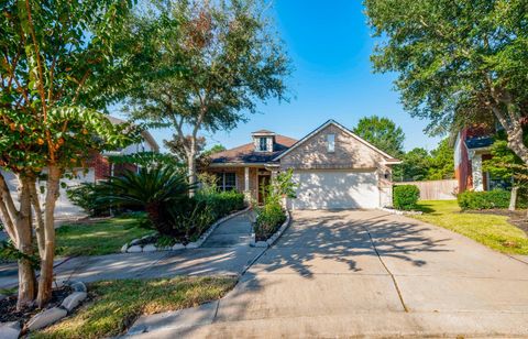 Photo of 9034 Necklace Tree Lane, Katy, TX 77494 (MLS # 80536173)