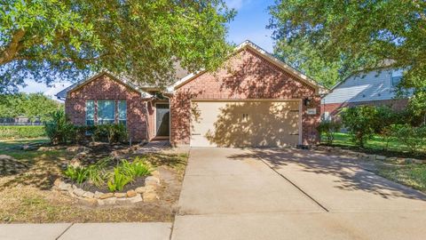 Photo of 26026 S Lakefair Drive, Richmond, TX 77406 (MLS # 15895755)