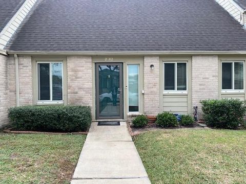 Photo of 2142 Greenbriar Colony Drive, Houston, TX 77032 (MLS # 23451884)