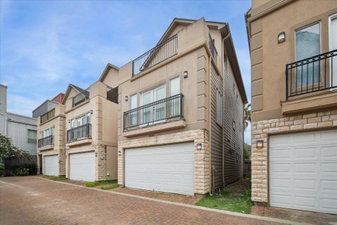 Photo of 3041 Clinton Drive, Houston, TX 77020 (MLS # 73171603)