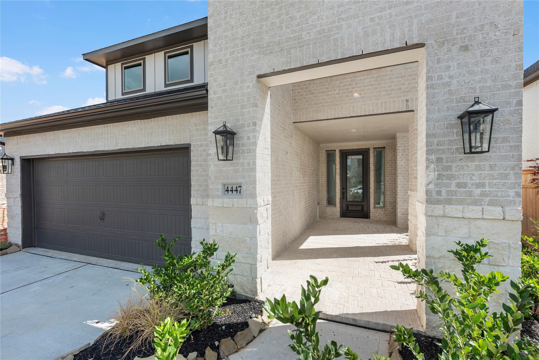 4447 Noah Grove Lane