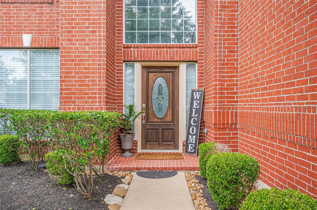 Photo of 21506 Avalon Queen Drive, Spring, TX 77379 (MLS # 10068538)