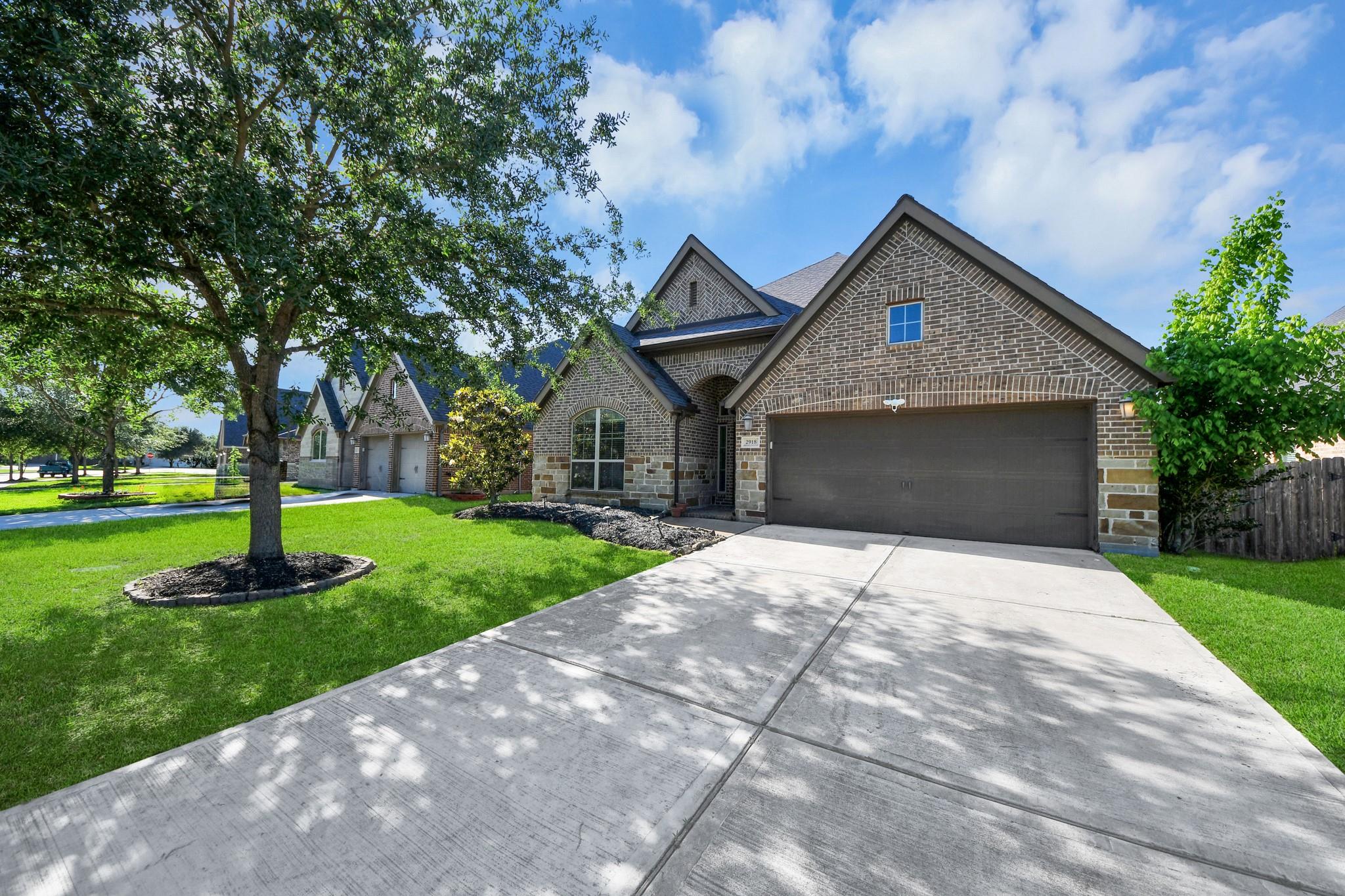 2918 Garden River Lane
