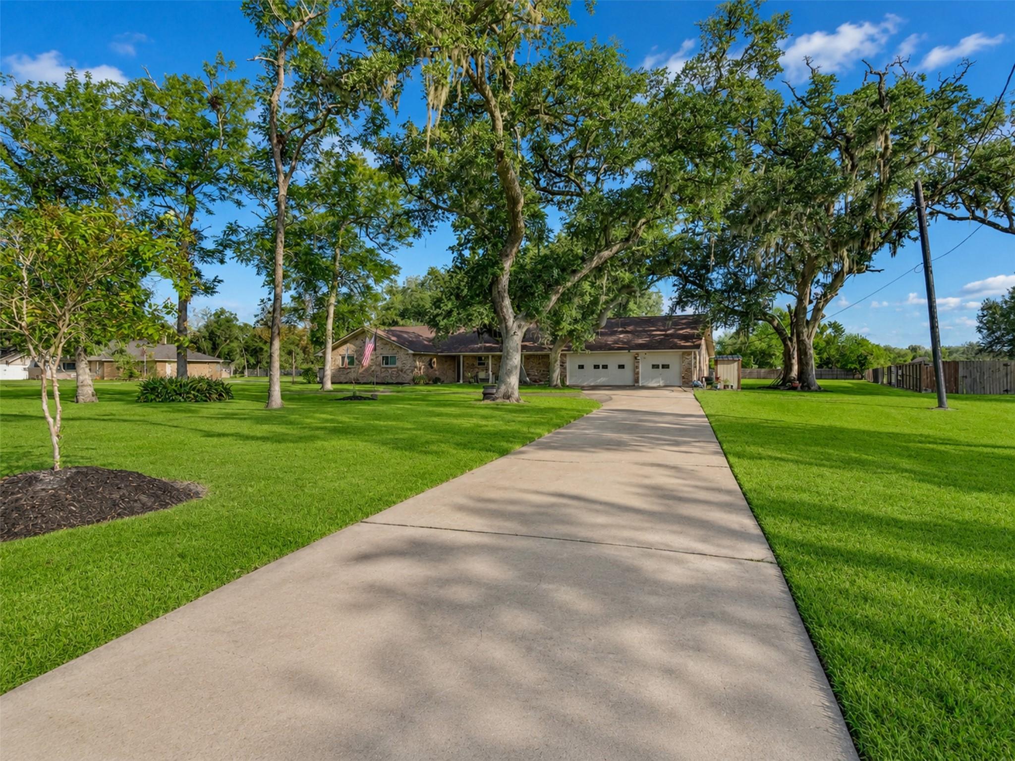 312 County Road 201