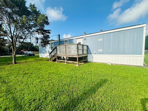 Photo of 9012 Spruce Street, Hitchcock, TX 77563 (MLS # 55563342)