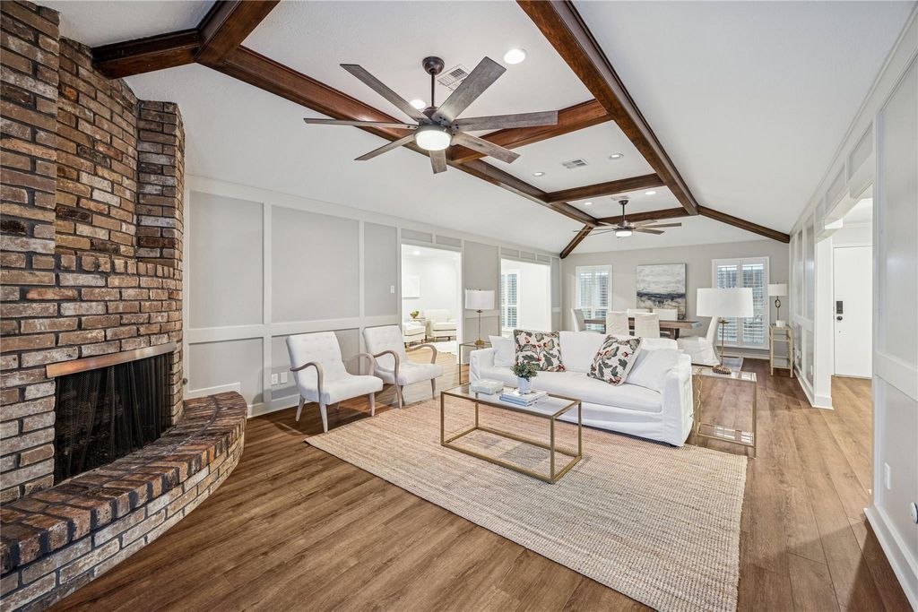 Photo of 10818 Olympia Drive, Houston, TX 77042 (MLS # 45580077)