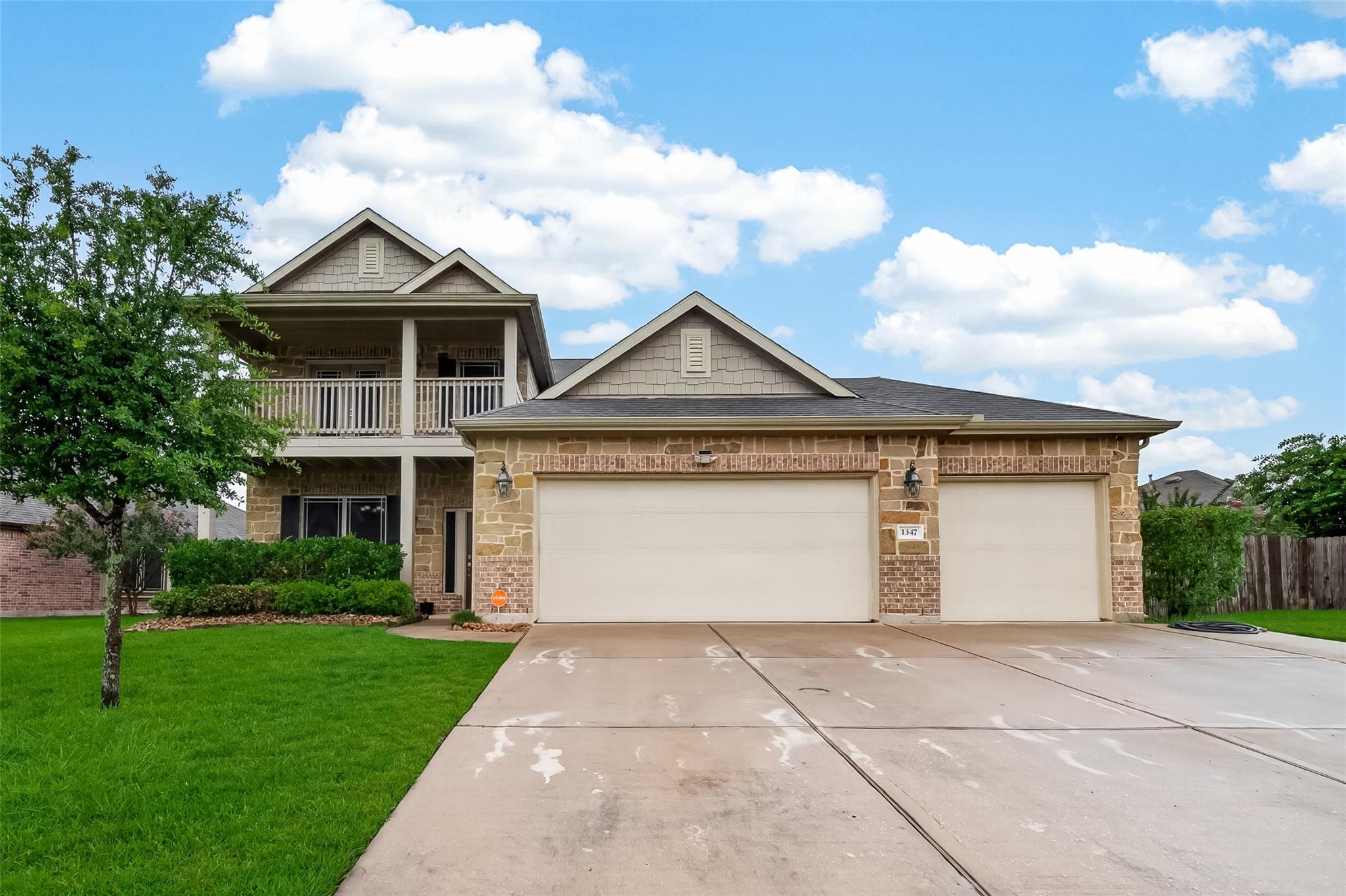 1347 Tee Time Court