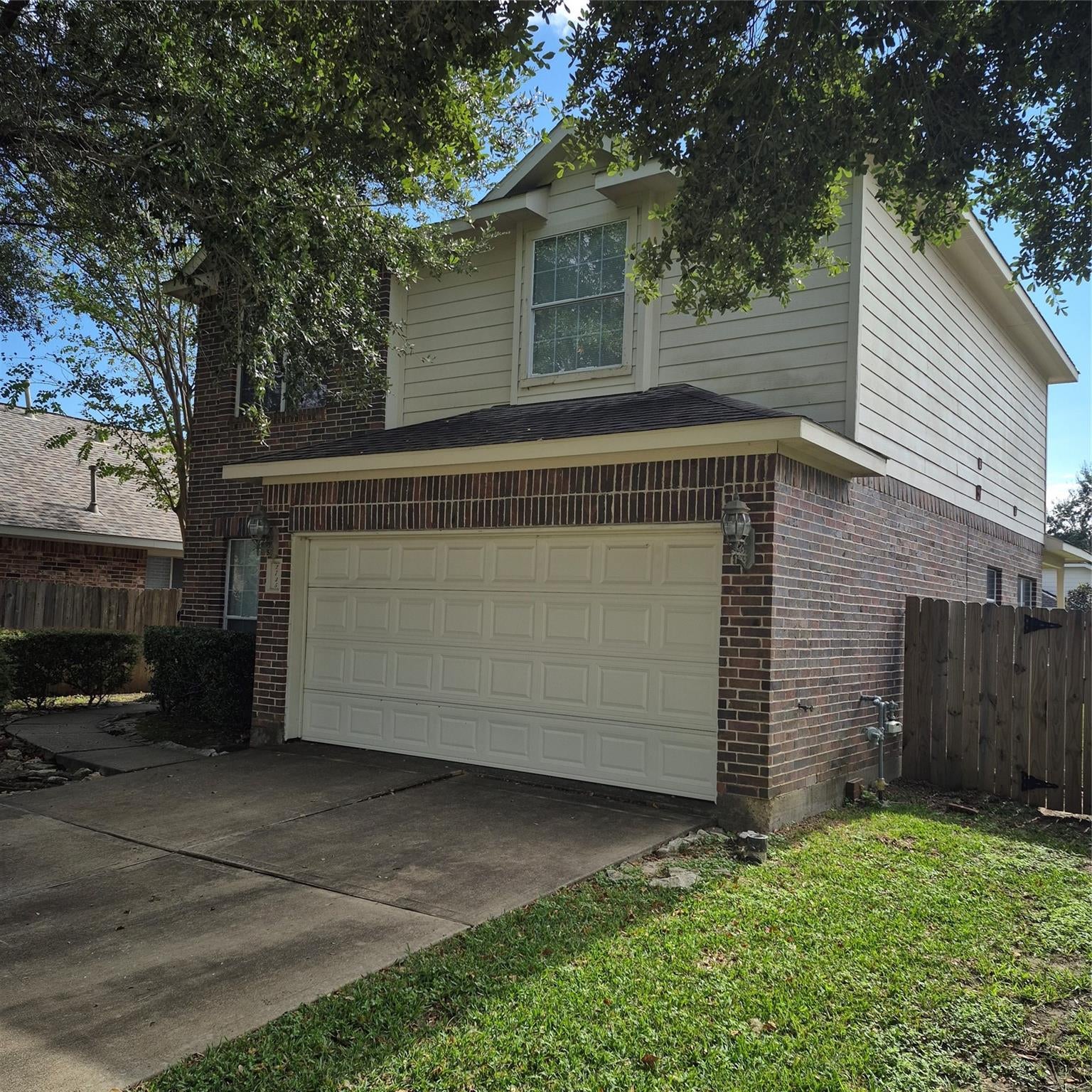 2735 Orchard Creek Lane