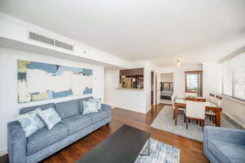 Photo of 3525 Sage Road #710, Houston, TX 77056 (MLS # 89270543)