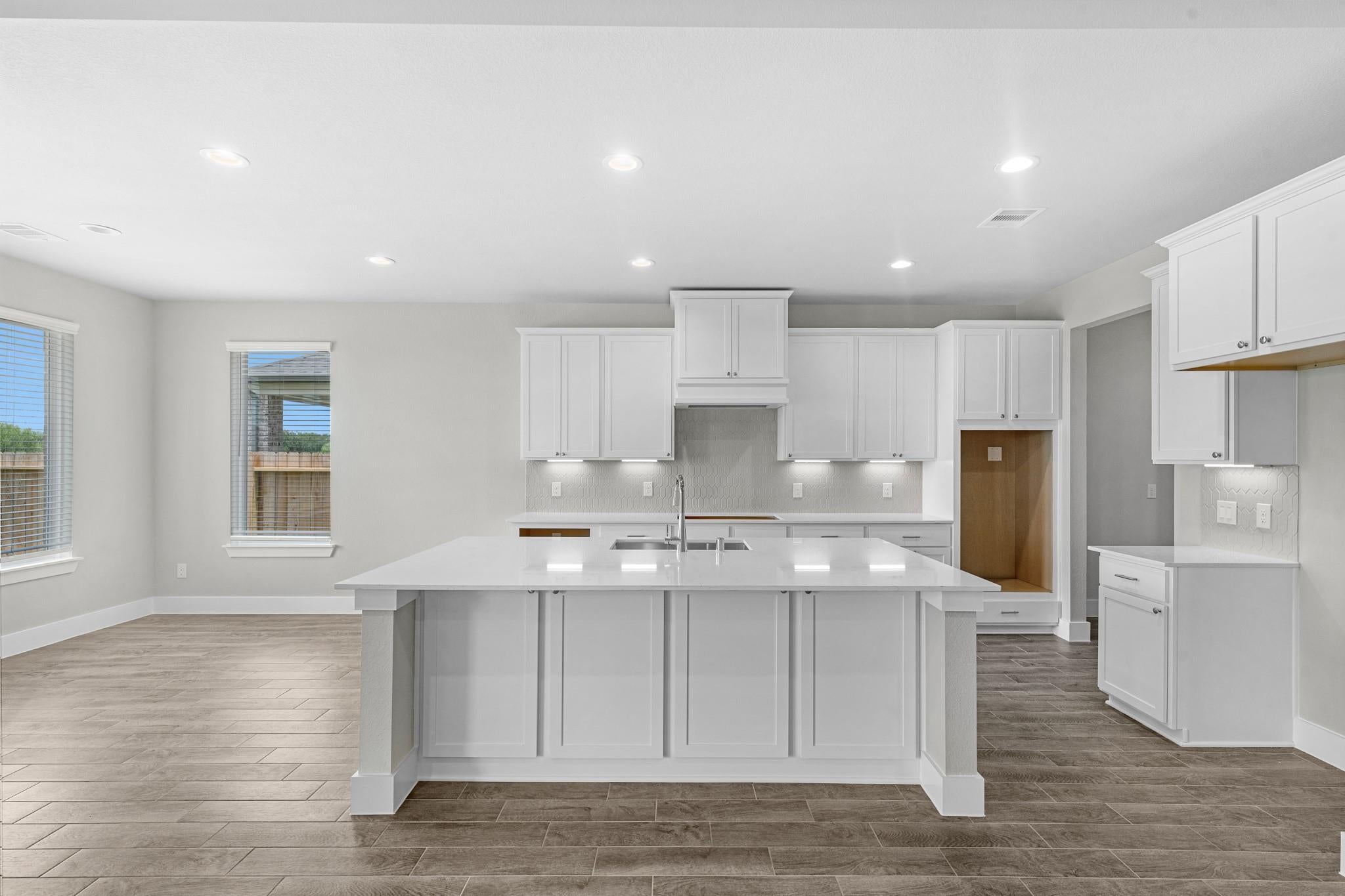 3414 Everglade Lane