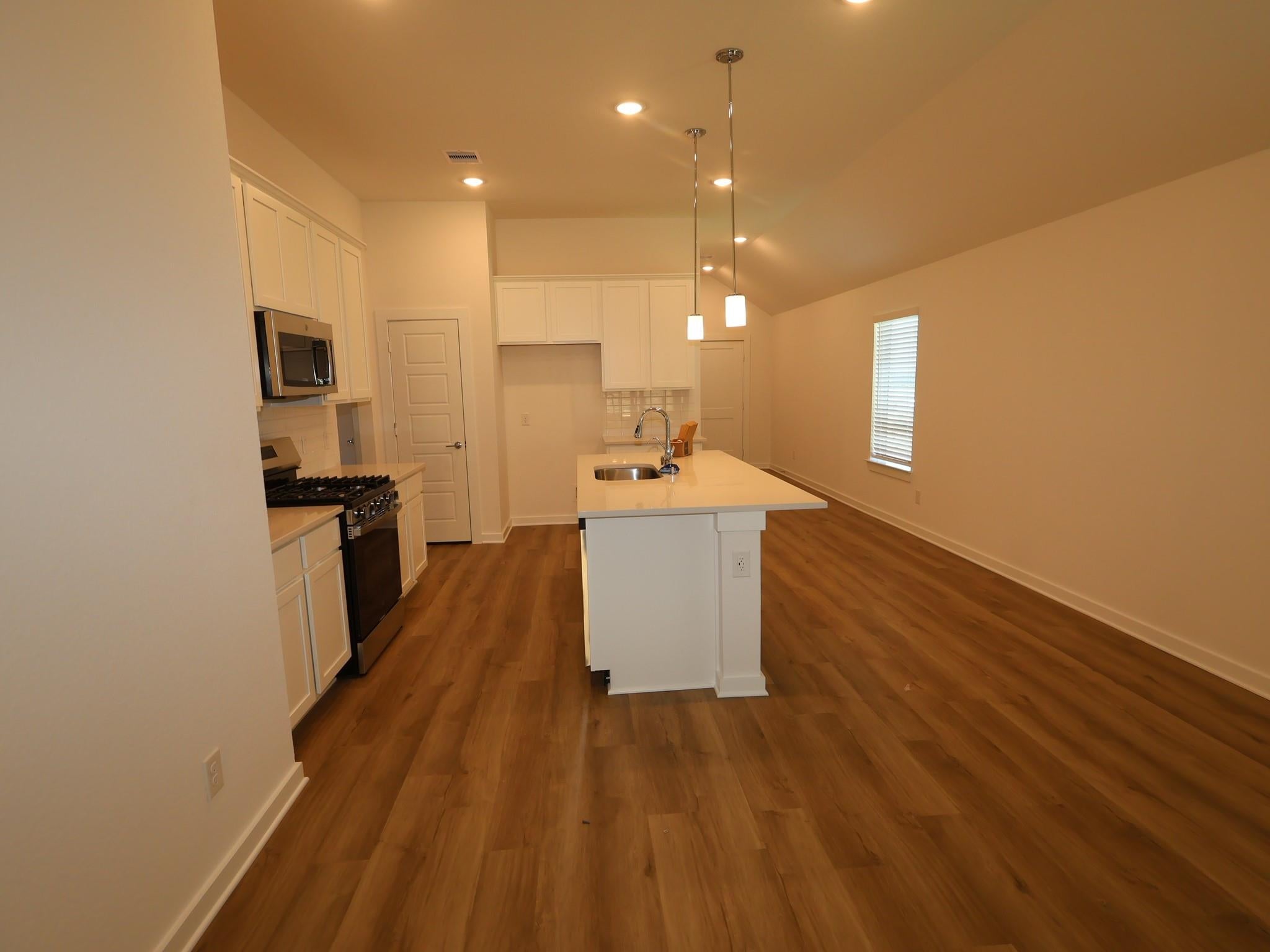 1033 Garnet Star Drive