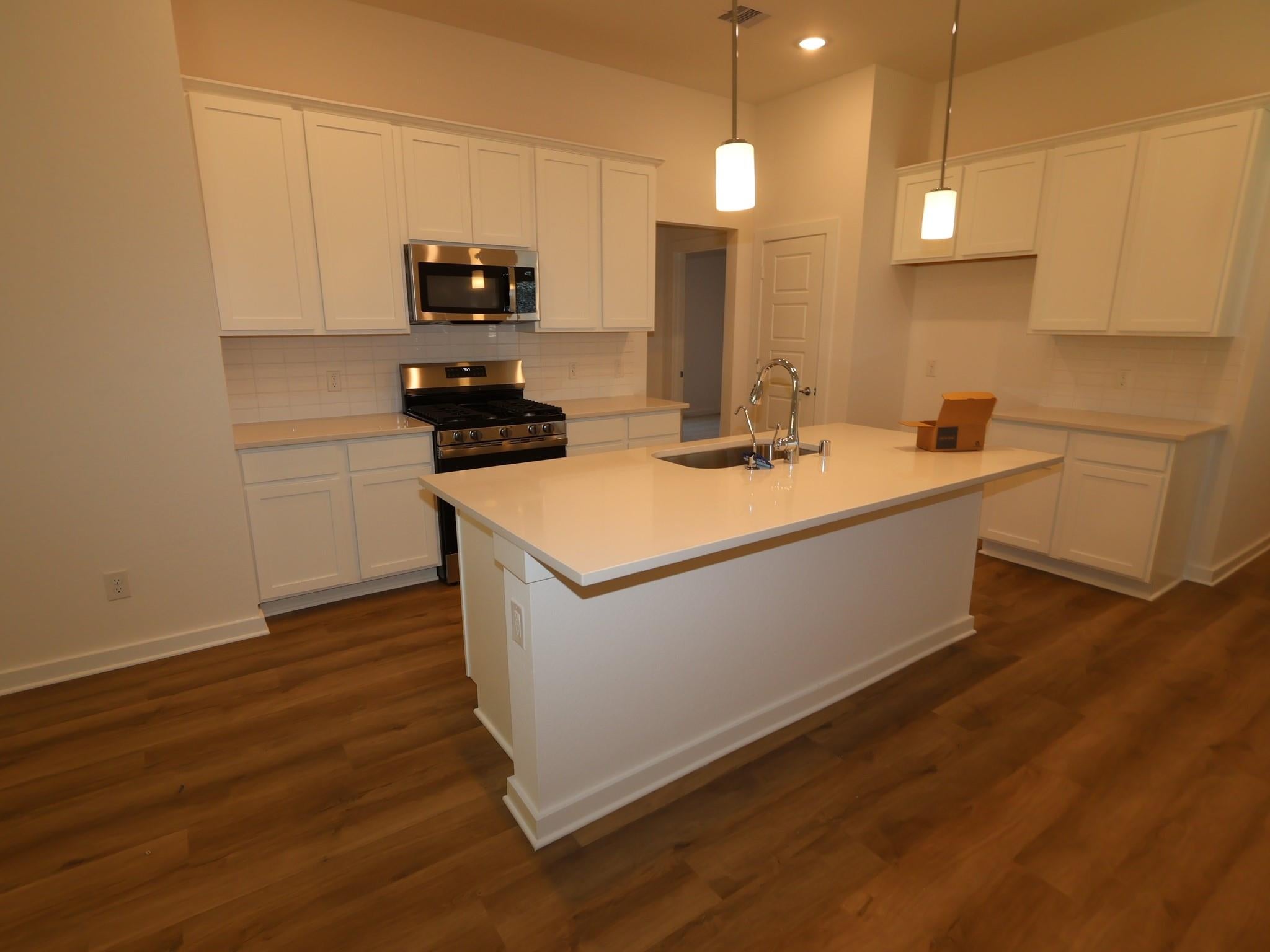 1033 Garnet Star Drive