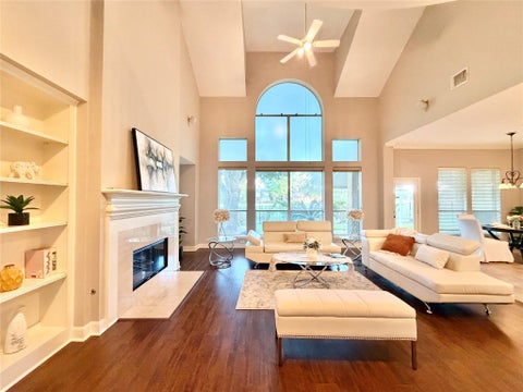 Photo of 24527 Bay Hill Boulevard, Katy, TX 77494 (MLS # 98396390)