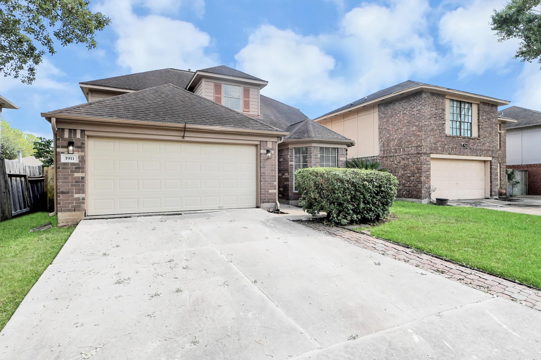 1911 Wildwood Ridge Drive