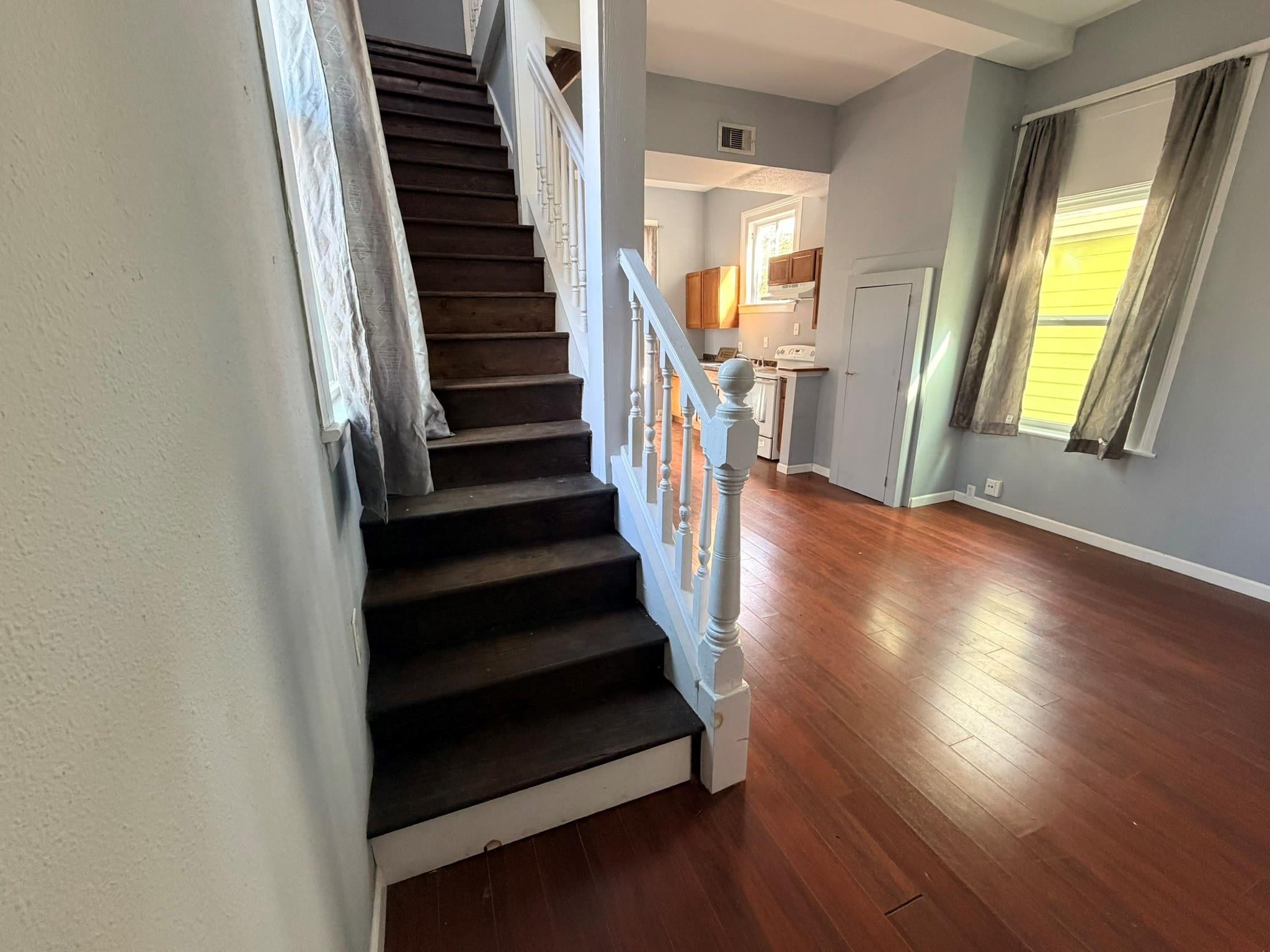 1614 Market Street 4