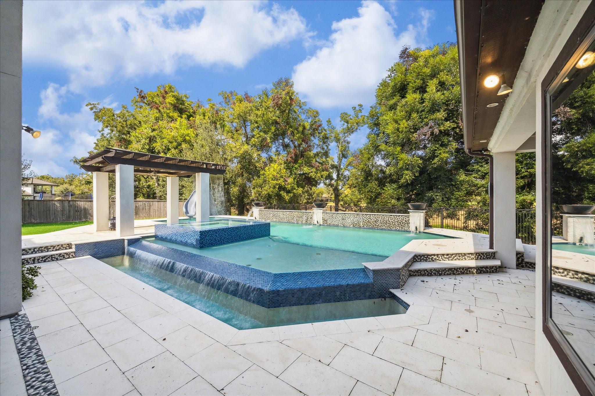 Sugar Land, Texas, 77479, United States, 5 Bedrooms Bedrooms, ,6 BathroomsBathrooms,Residential,Active,2032429