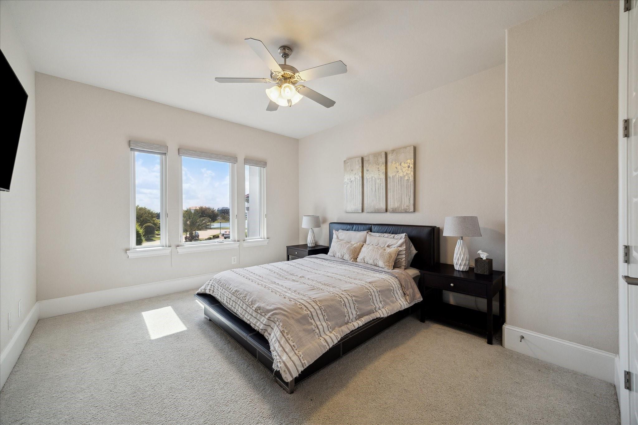 Sugar Land, Texas, 77479, United States, 5 Bedrooms Bedrooms, ,6 BathroomsBathrooms,Residential,Active,2032429