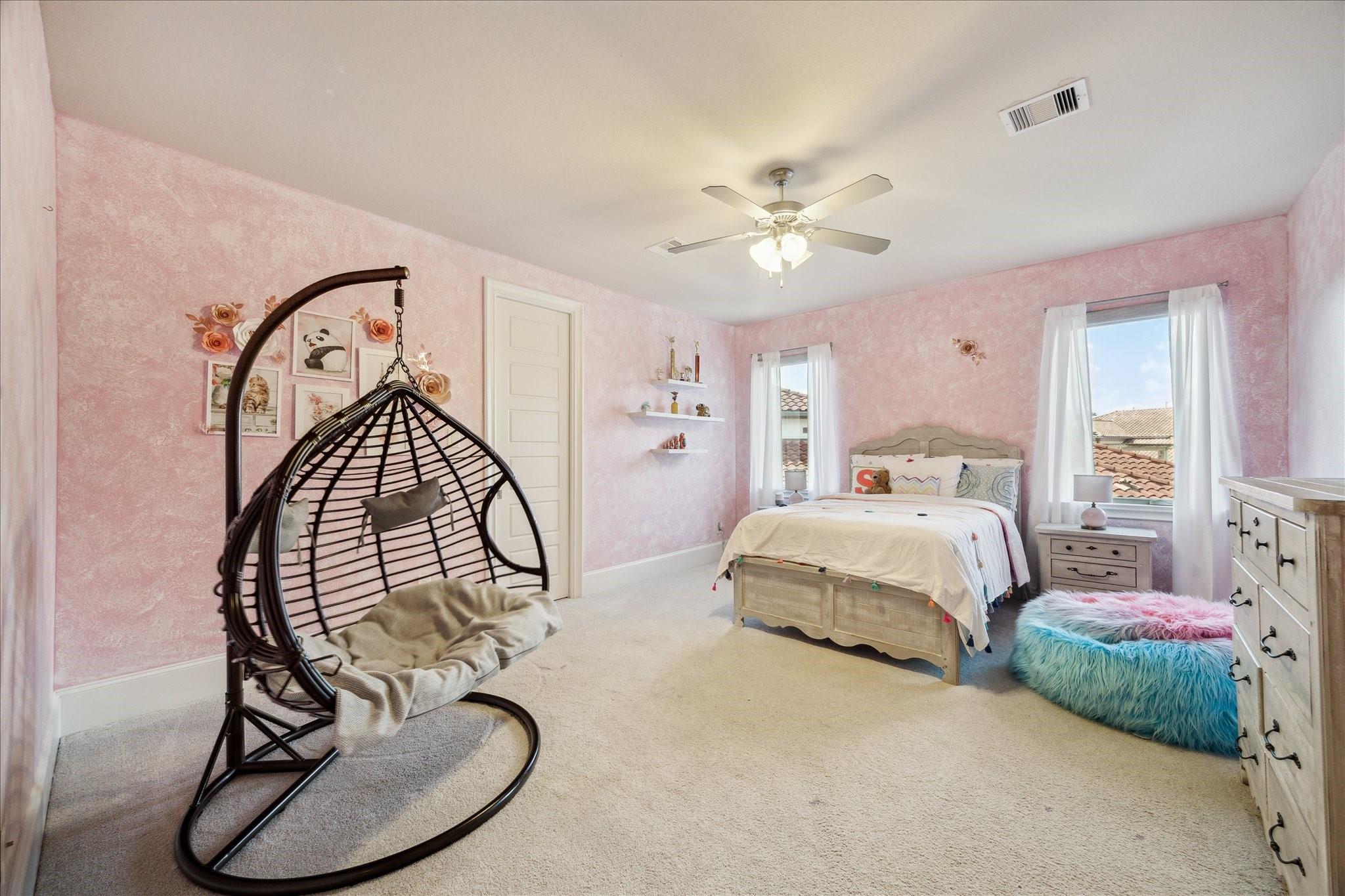 Sugar Land, Texas, 77479, United States, 5 Bedrooms Bedrooms, ,6 BathroomsBathrooms,Residential,Active,2032429