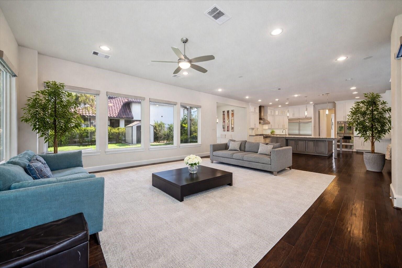 Sugar Land, Texas, 77479, United States, 5 Bedrooms Bedrooms, ,6 BathroomsBathrooms,Residential,Active,2032429