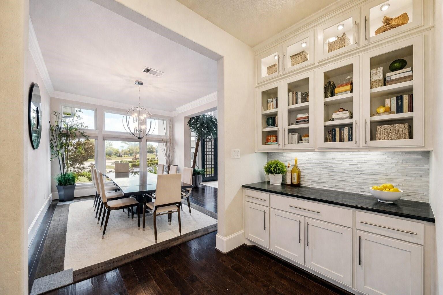 Sugar Land, Texas, 77479, United States, 5 Bedrooms Bedrooms, ,6 BathroomsBathrooms,Residential,Active,2032429