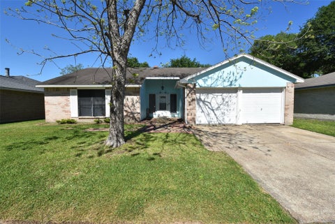 Photo of 20003 Bolton Bridge Lane, Humble, TX 77338 (MLS # 88167176)