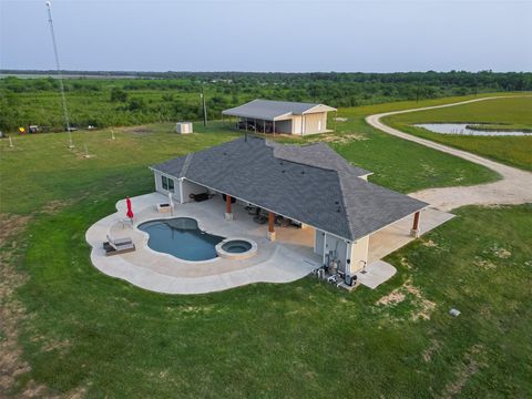 Photo of 16702 Dipple Road, Guy, TX 77444 (MLS # 54322254)