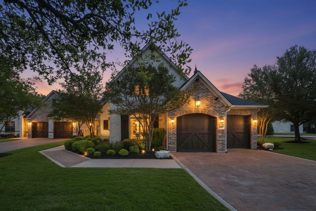 Photo of 2307 Scotney Court, College Station, TX 77845 (MLS # 44875934)