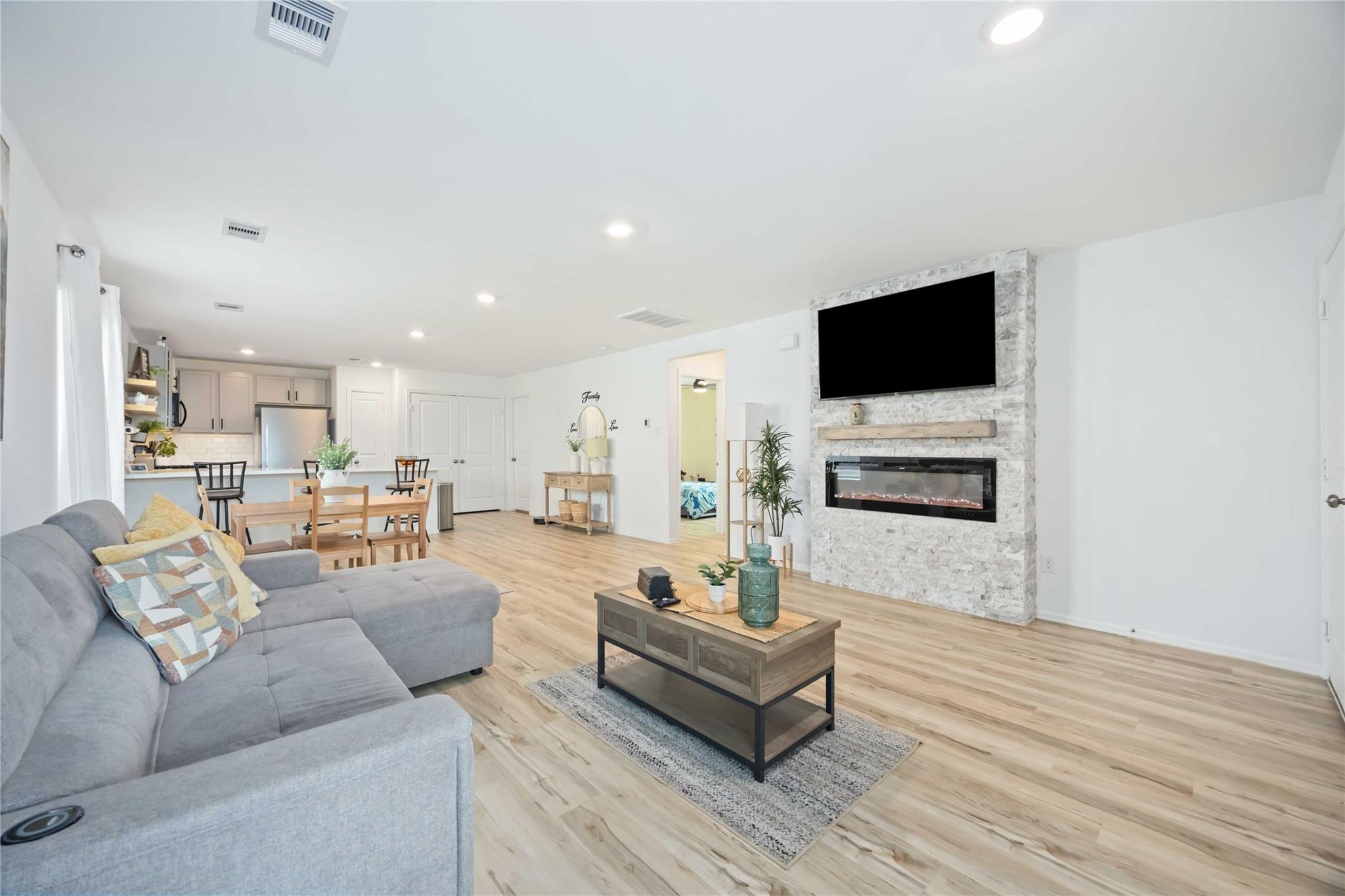 7838 Switchgrass Creek Drive